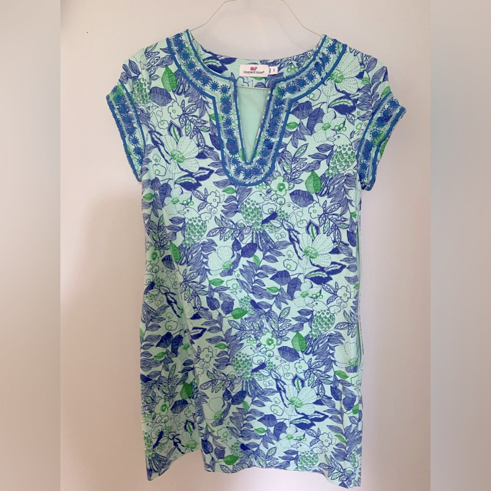 Vineyard Vines shift dress